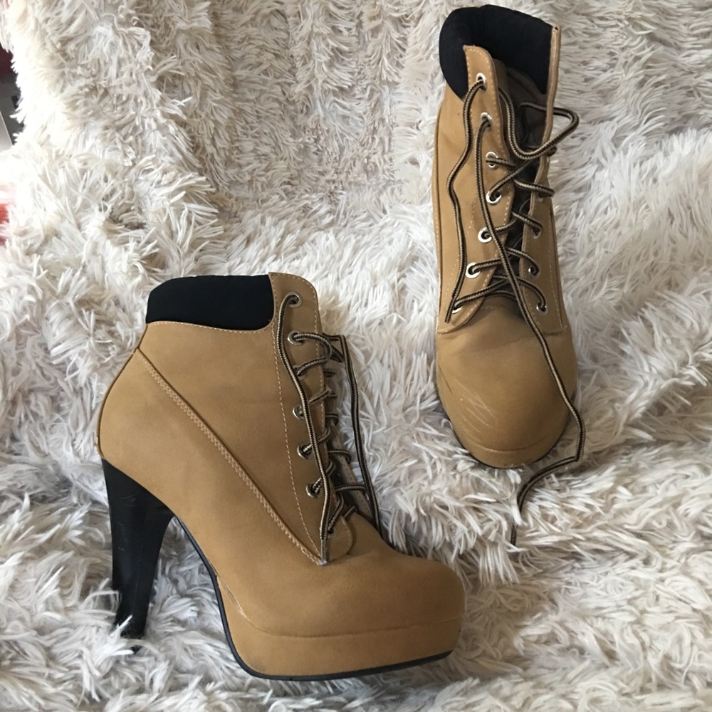 Heeled ankle boots
